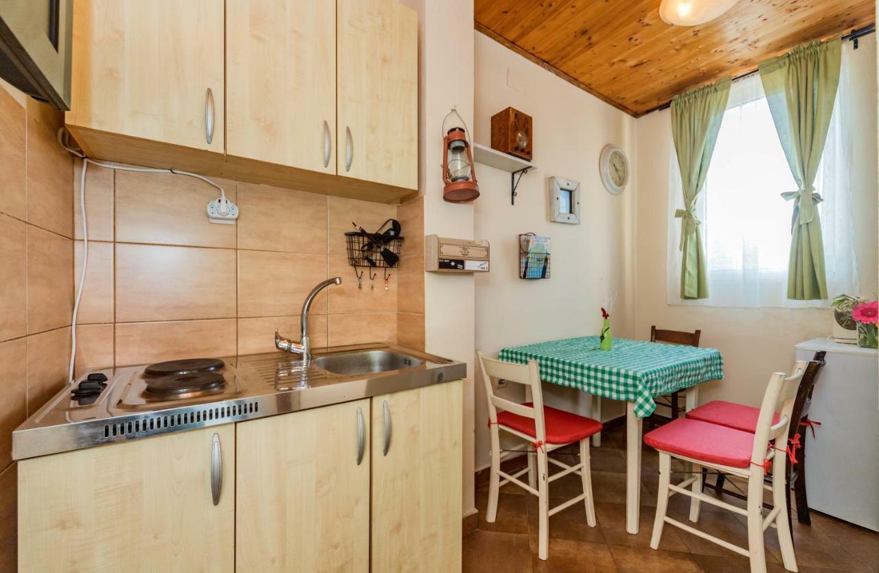 וירפזאר Guest House Luna מראה חיצוני תמונה